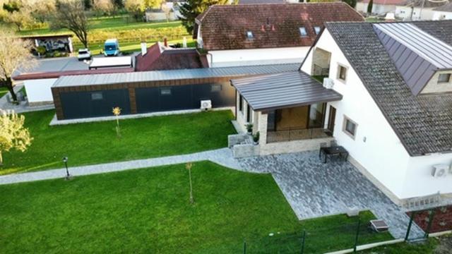 Kukorica Csarda Apartman 2 Balatonujlak Екстер'єр фото