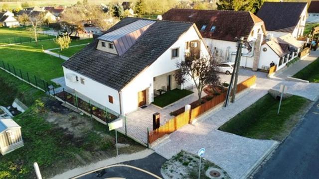 Kukorica Csarda Apartman 2 Balatonujlak Екстер'єр фото